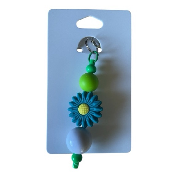 Handcrafted Colorful Flower Keychain - Picture 3 of 5